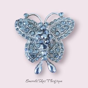 Vintage‎ butterfly brooch